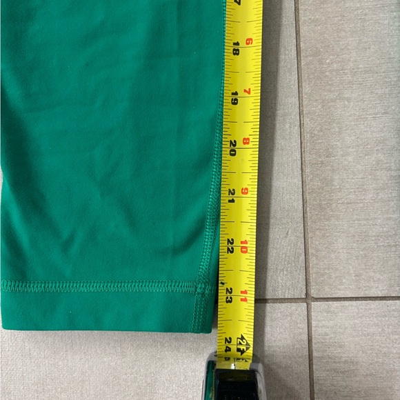 Lululemon Athletica Vibrant Teal Leggings size 6 - Picture 3 of 5